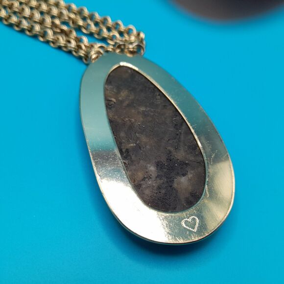 STELLA & DOT Leona Necklace Labradorite Stone Pendant, 30" - Picture 11 of 12